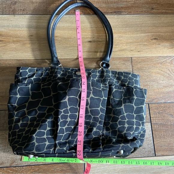 Baggallini Shoulder Bag Purse Giraffe Print - Picture 9 of 12